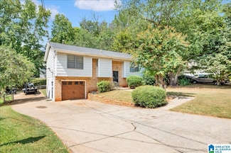 2572 Janice Cir NE, Birmingham, AL 35235