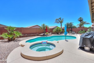 271 W Key West Dr, Casa Grande, AZ 85122