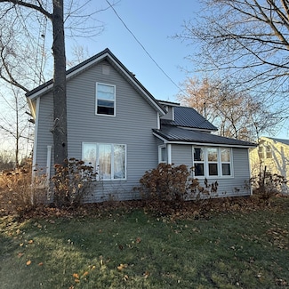 4869 N Cleveland St, Fountain, MI 49410