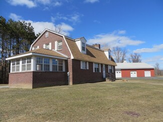 34 Plain Rd, South Deerfield, MA 01373