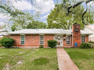 3105 Kingston Dr, Plano, TX 75074