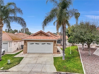 5741 El Palomino Dr, Riverside, CA 92509