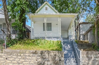 281 S 8th St, Kansas City, KS 66101
