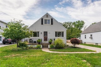 3098 Lyth Rd, Buffalo, NY 14218