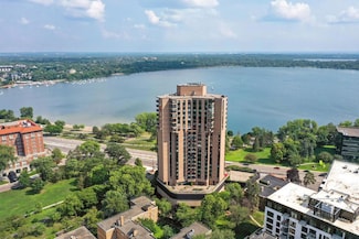 2950 Dean Pkwy Unit 2005, Minneapolis, MN 55416