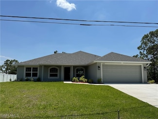 2324 Jacaranda Pkwy W, Cape Coral, FL 33993