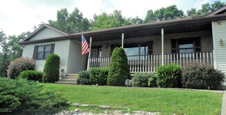 197 Saint Angela Dr, Hazleton, PA 18202