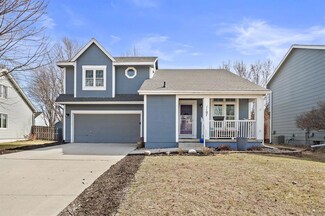 1107 8th Ave SE, Altoona, IA 50009