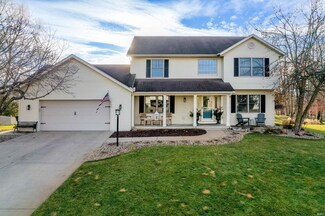 67 S Hunters Ridge, Warsaw, IN 46582