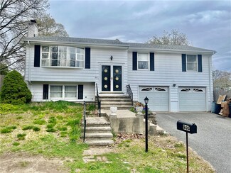 265 Morris St, Cumberland, RI 02864