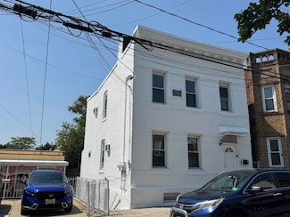 6715 Durham Ave, North Bergen, NJ 07047