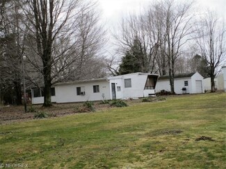 4579 Center Rd, Andover, OH 44003