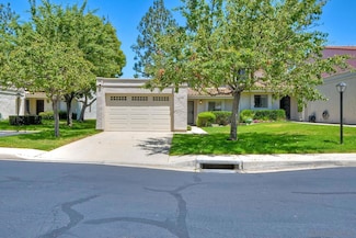 17736 Valle de Lobo Dr, Poway, CA 92064