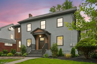 39 Walnut Crescent, Montclair, NJ 07042
