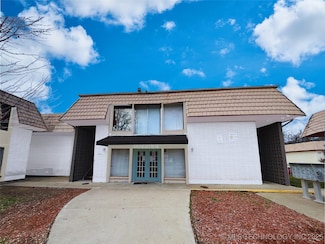 1246 S Memorial Dr Unit 1300, Tulsa, OK 74112