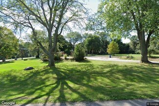 5281 Locust Hill Ln, Dublin, OH 43017