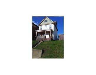 1627 Grandview Ave, Braddock, PA 15104