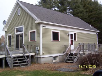 483 Cape Moonshine Rd, Piermont, NH 03779
