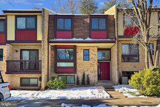 6900 Deer Run Dr, Alexandria, VA 22306