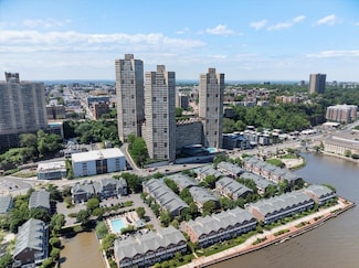 7000 Blvd E Unit 45F, Guttenberg, NJ 07093