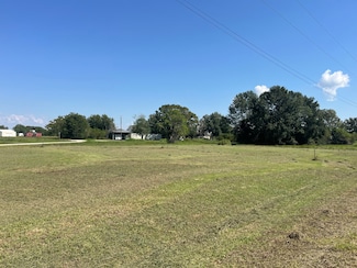 0 Starling St, Palacios, TX 77465