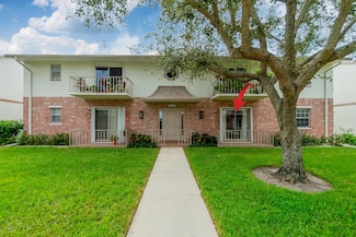 2025 S Seacrest Blvd Unit B, Boynton Beach, FL 33435