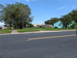 4914 Williams Dr, Corpus Christi, TX 78411