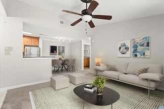 534 Granville Ct, Atlanta, GA 30328