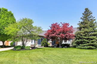 2655 Hawthorne Ct, Jenison, MI 49428