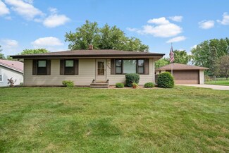 2235 Thomas Ln, Saint Paul, MN 55110