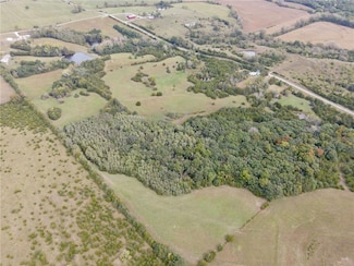 12321 W State Highway Yy, Hamilton Township, MO 64442