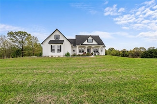 1077 N 150 Rd, Baldwin City, KS 66006