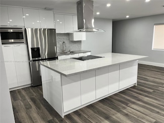 2732 NW 16th St Unit 2732, Miami, FL 33125