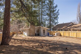 41410 Lahontan Dr, Big Bear Lake, CA 92315