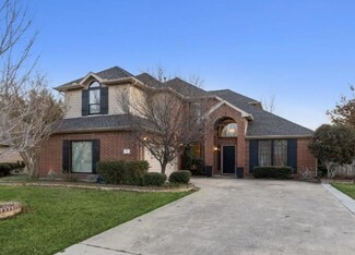 9 Durango Dr, Roanoke, TX 76262