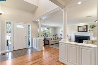 1285 Mountain View Blvd, Walnut Creek, CA 94596