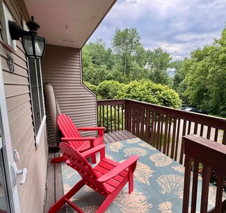 83 E Main St, Richmond, VT 05477