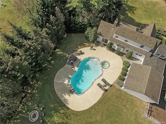 463 Haverstraw Rd, Suffern, NY 10901
