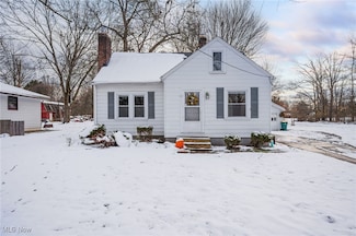 24345 Alexander Rd, Bedford, OH 44146