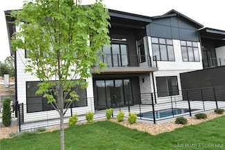 1152 Normandy Rd, Osage Beach, MO 65065