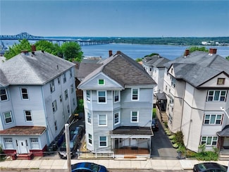 62 School St, Fall River, MA 02720