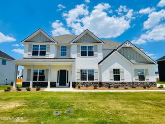 214 Weeping Moss Way, Kathleen, GA 31047