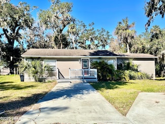 90 Stone Gate Ln, Port Orange, FL 32129
