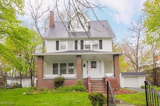 1462 Parkhill Rd, Cleveland, OH 44121