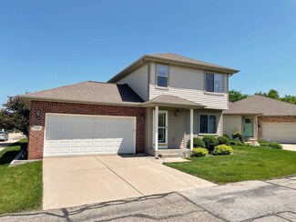 550 Lexington Dr Unit 14, Oregon, WI 53575