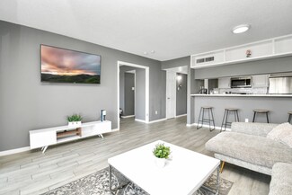 2826 S Bartell Dr Unit 22, Houston, TX 77054