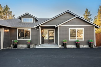 53845 Pine Grove Rd, La Pine, OR 97739