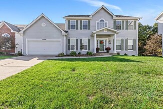 17068 Westridge Oaks Dr, Grover, MO 63040