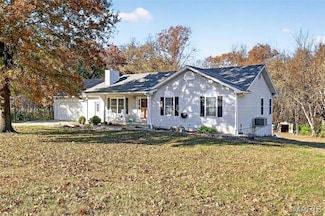 145 Southview Dr, Troy, MO 63379