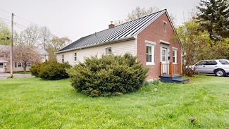 58 Denny Rd, Bath, ME 04530